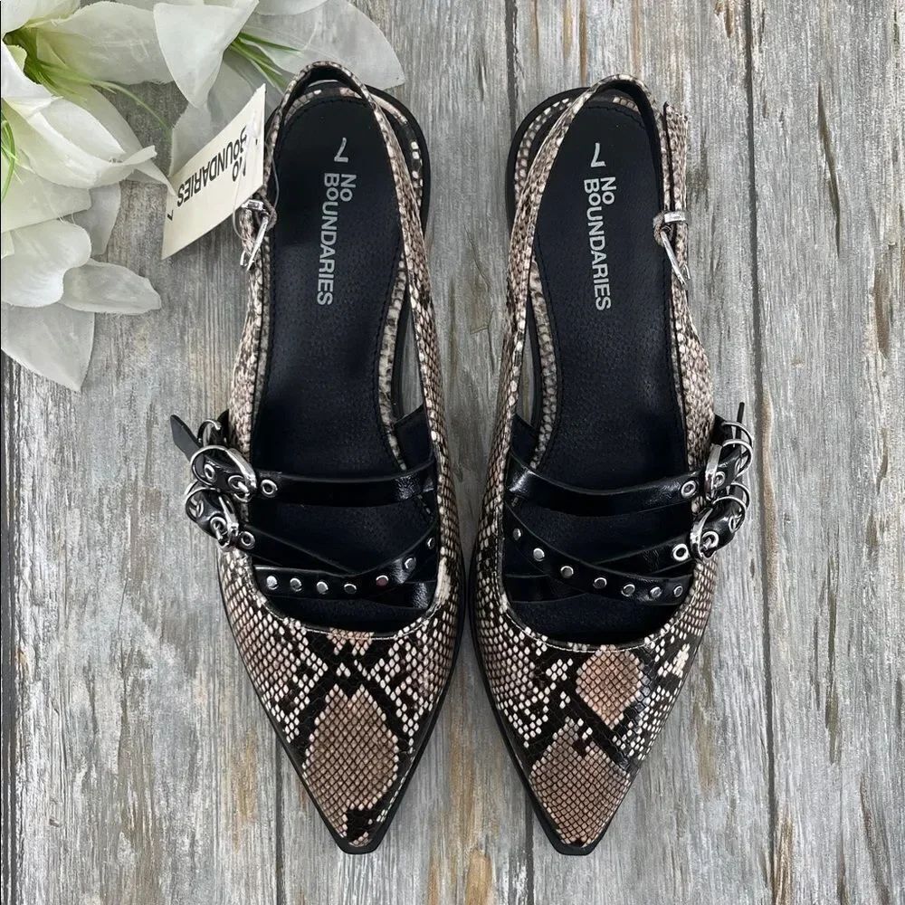 Women's Strappy Dressy Snakeskin Flats Shoes Size 7